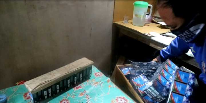 Bea dan Cukai Malang Sita Ratusan Ribu Rokok Ilegal