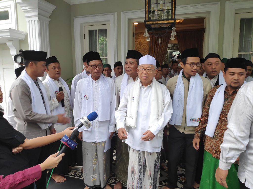Ma'ruf: Beda Capres Tidak Perlu Bertengkar