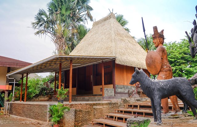 Rumah Adat Ngada di TMII Kini Tahan Api