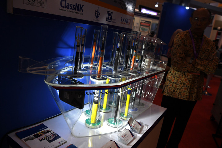 Berkunjung ke Pameran Maritim di Surabaya