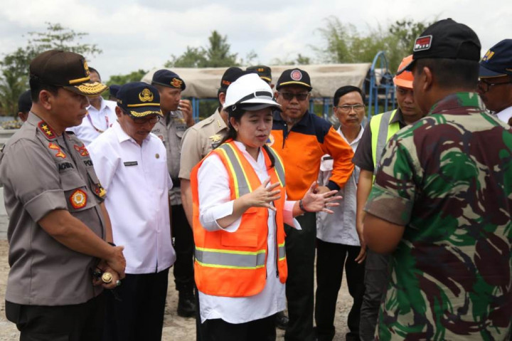 Menko PMK Tinjau Proses Produksi Rumah Tahan Gempa