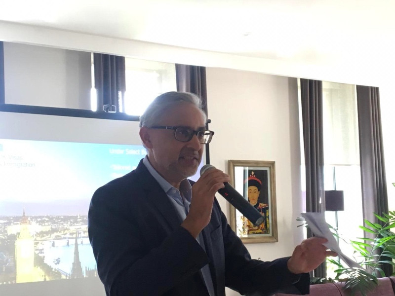 Duta Besar Inggris untuk Indonesia Moazzam Malik berbicara mengenai Brexit. (Foto: Sonya Michaella/Medcom.id).