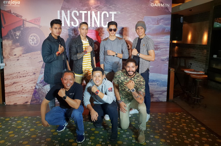 Garmin Instinct Pasang Daya Tahan Standar Militer