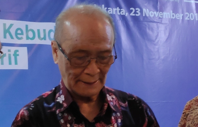 <i>Amien Rais Masa Lalu</i>