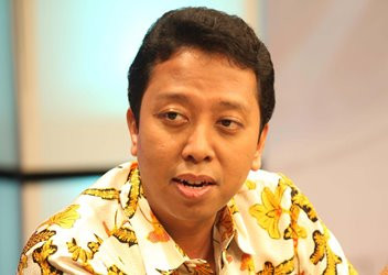 Cerita Romahurmuziy Jadi Korban Teror Orba