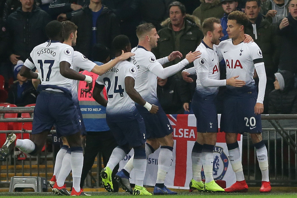 Tottenham Kalahkan Chelsea 3-1
