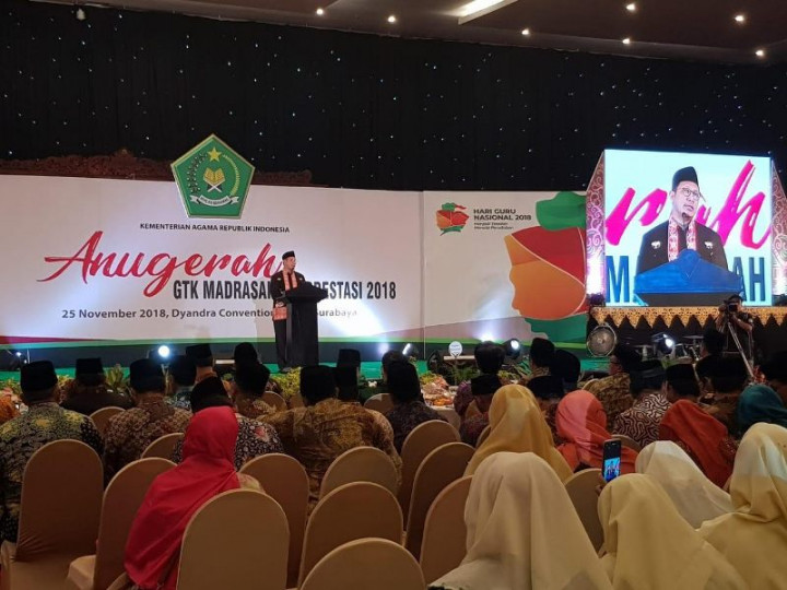 Puluhan Guru Berprestasi Dapat Penghargaan dari Kemenag