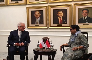 RI dan Polandia Bahas Rute Penerbangan Warsawa-Denpasar