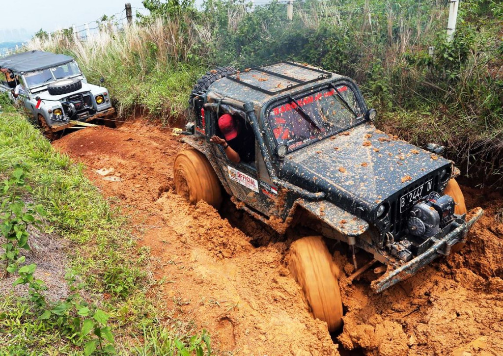 Uji Nyali di Hari Jadi Jurnalis 4X4