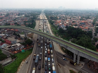 Kemenhub Batasi Operasional Kendaraan Angkutan Barang