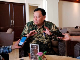 Bawaslu Tegur KPU Segera Fasilitasi Alat Kampanye