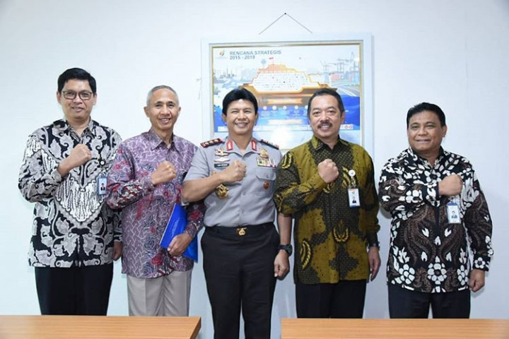 Wakapolri Komjen Ari Dono Jadi Komisaris Pindad