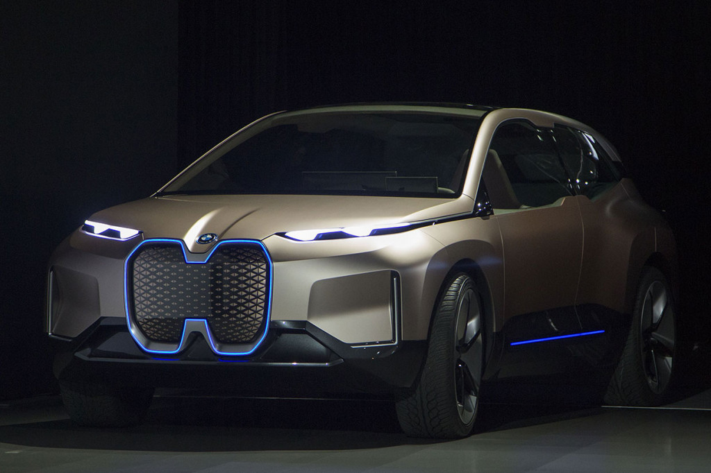 BMW Pamer Mobil Konsep Vision iNEXT
