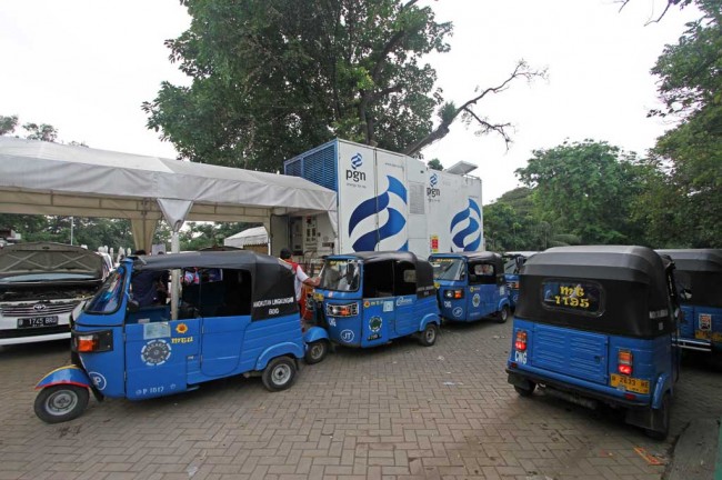 Sopir Bajaj Kesulitan Dapat BBG