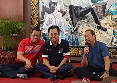 Pengelola GBK Berencana Pertahankan Pedagang Sate Taichan