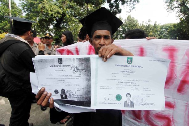 Aptisi Usulkan Sistem Nomor Ijazah Terpusat