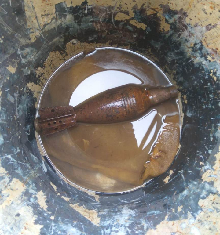 Polisi Sita Mortir dari Lapak Rongsokan di Depok