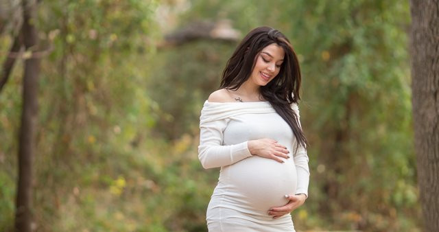 Berikut adalah cara perawatan kecantikan saat hamil yang tepat dan aman. (Foto: Matthew T Rader/Unsplash.com)