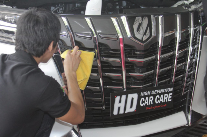 Bekasi Jadi Surga Salon Mobil