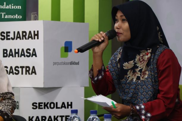 Ubah Toilet Jadi Perpustakaan Sekolah