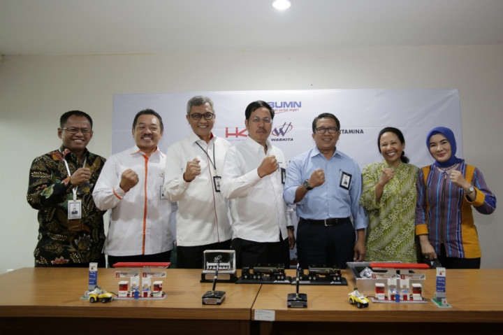 Pertamina-Hutama Karya-Waskita Bersinergi Bangun SPBU di Jalan Tol