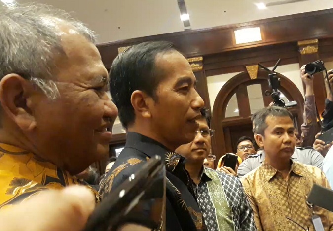 Presiden Joko Widodo usai menghadiri acara Hakordia - Medcom.id/Sunnaholomi Halakrispen.  