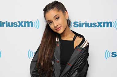 Lagi, Thank You, Next dari Ariana Grande Pecahkan Rekor