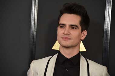 Pentolan Panic! At The Disco Ingin Memulai Proyek Musik Metal