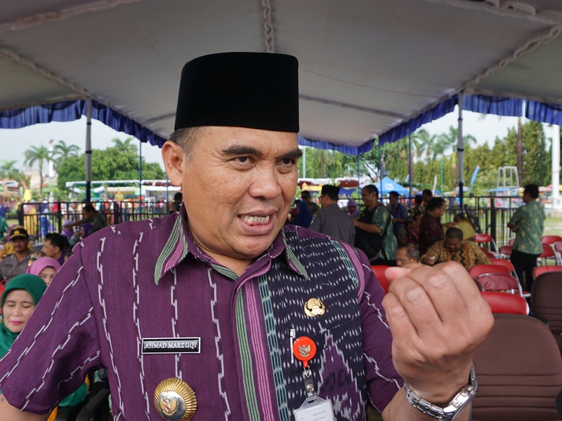 Bupati Jepara saat Ahmad Marzuqi menghadiri pameran hasil pertanian di alun-alun Jepara, pada, Rabu, 5 Desember 2018. Medcom.id/Rhobi Shani