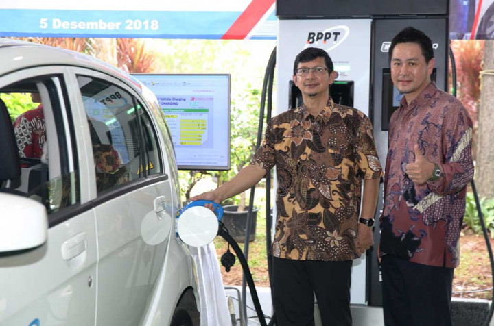 Charger Baterai di SPLU BPPT Lebih Optimal Siang Hari?