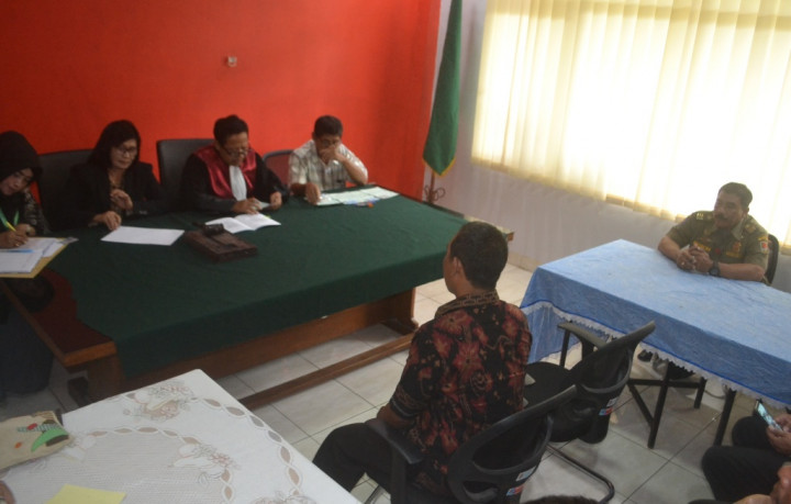 12 PNS di Semarang Langgar Perda Larangan Merokok