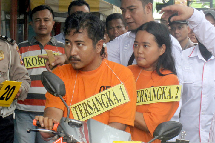 Tersangka Kasus Pembunuhan Dufi Jalani Rekonstruksi