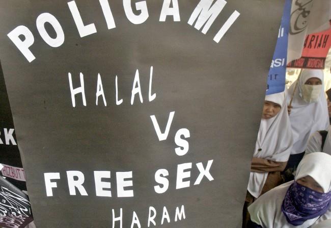 Poligami Dorong Perilaku Korupsi