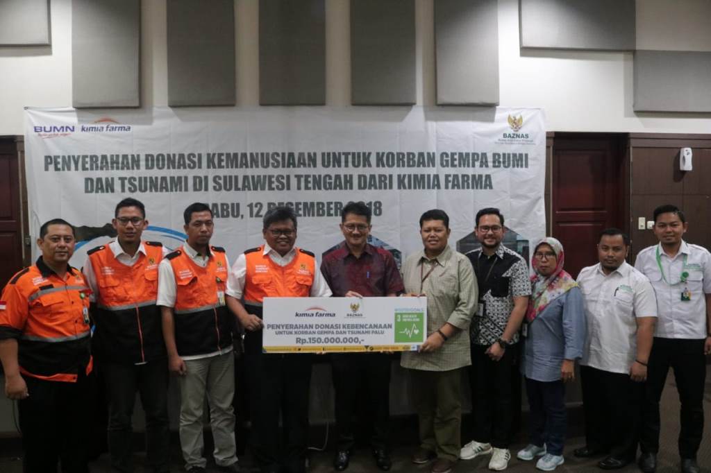 PT Kimia Farma menggandeng BAZNAS dalam menyalurkan donasi untuk korban gempa bumi dan tsunami di Sulteng sebesar Rp150 juta (Foto:Dok.BAZNAS)