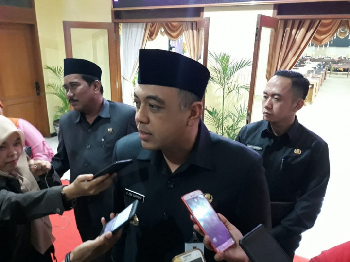 DPRD Kabupaten Tangerang Tetapkan Perda Kawasan Rokok dan Alkohol