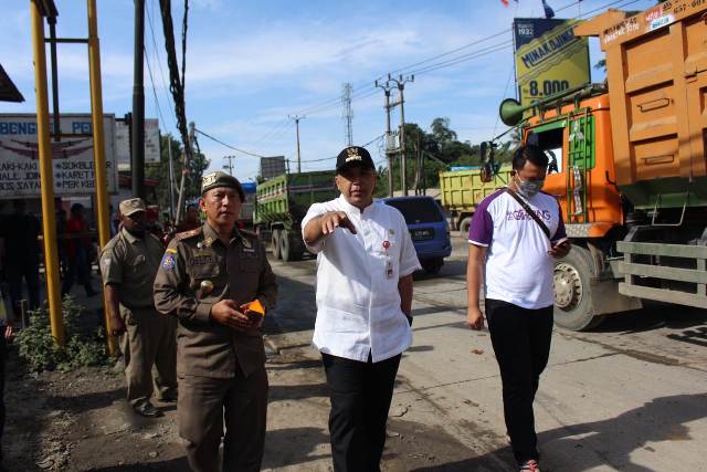 Bupati Tangerang Geram Lihat Truk Tonase Berat Masih Wira-wiri