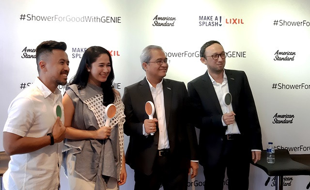 Perkenakan produk Genie Hand Shower oleh pimpinan American Standart.