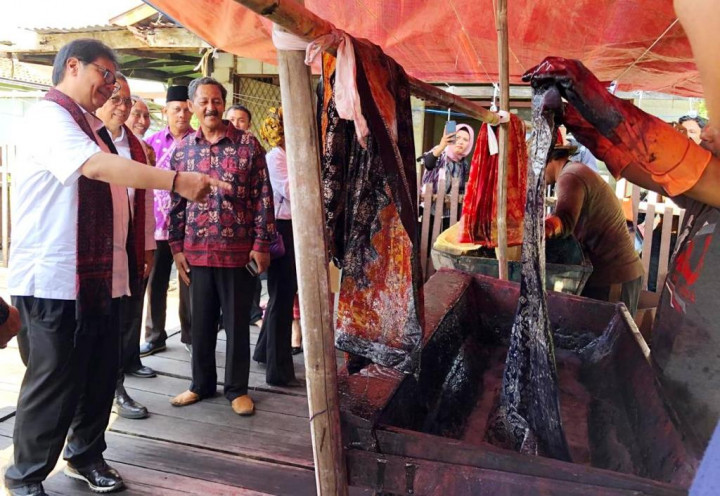 Batik Nasional Eksis di Kancah Global