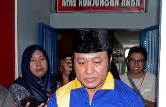 Adik Ketua MPR Didakwa Terima Suap Rp72,74 Miliar