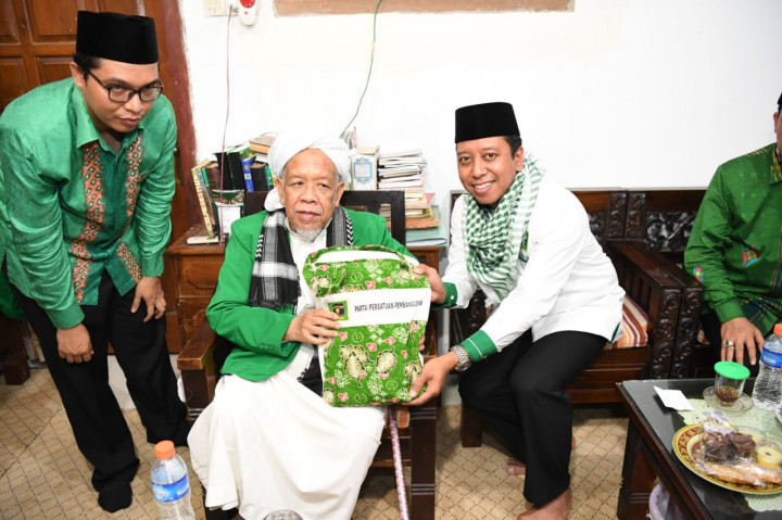 Rommy Jelaskan Kebijakan PPP ke Kiai Madura