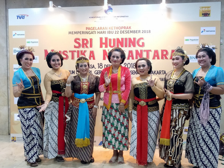 Ibu-ibu Diminta Menjaga Nilai Nasional