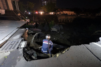 Jalan Gubeng Surabaya Ambles