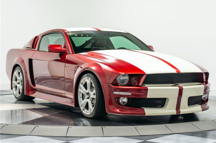 Simsalabim, Lamborghini Gallardo ini jadi Ford Mustang