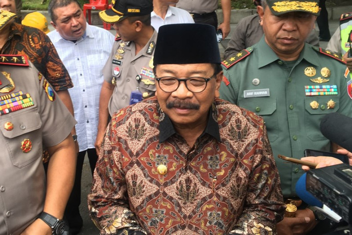 Perbaikan Jalan Ambles Tunggu Analisis Ahli