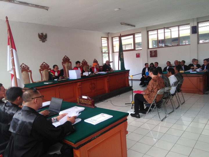 Bupati Bekasi Diduga Terima Suap Rp10 Miliar