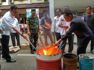 Disdukcapil Kota Bekasi Musnahkan 25.653 Keping KTP-el