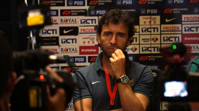 Persib Sudah Komunikasi dengan Luis Milla