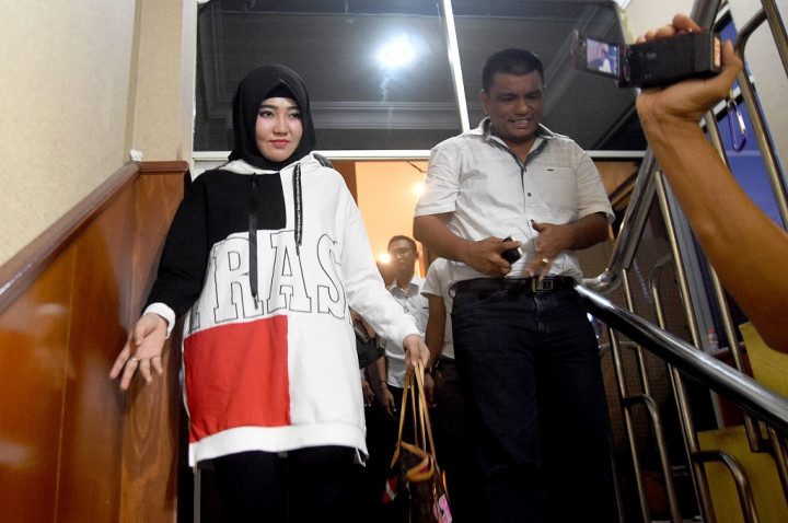 Via Vallen Akui Pernah Pakai Kosmetik Oplosan