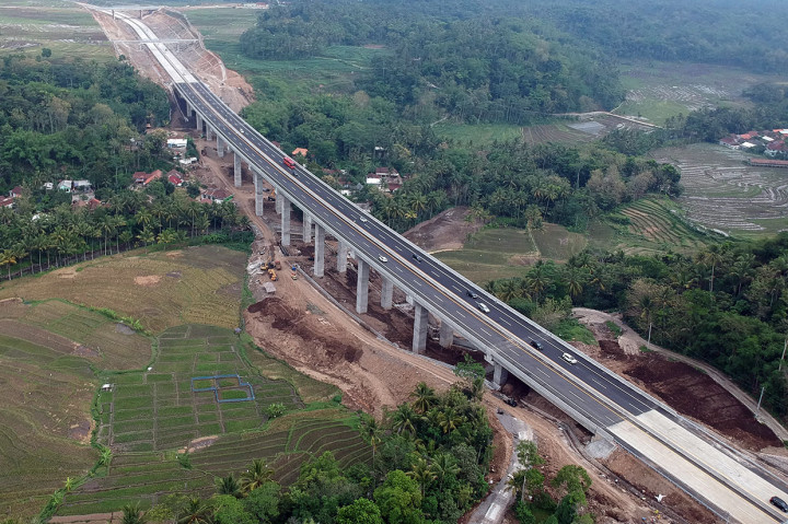 Tol Salatiga-Kartasura Resmi Dioperasikan