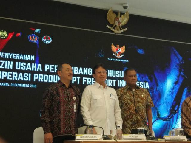 Direktur Utama Inalum Budi Gunadi Sadikin (tengah) - - Foto: Medcom.id/ Annisa Ayu